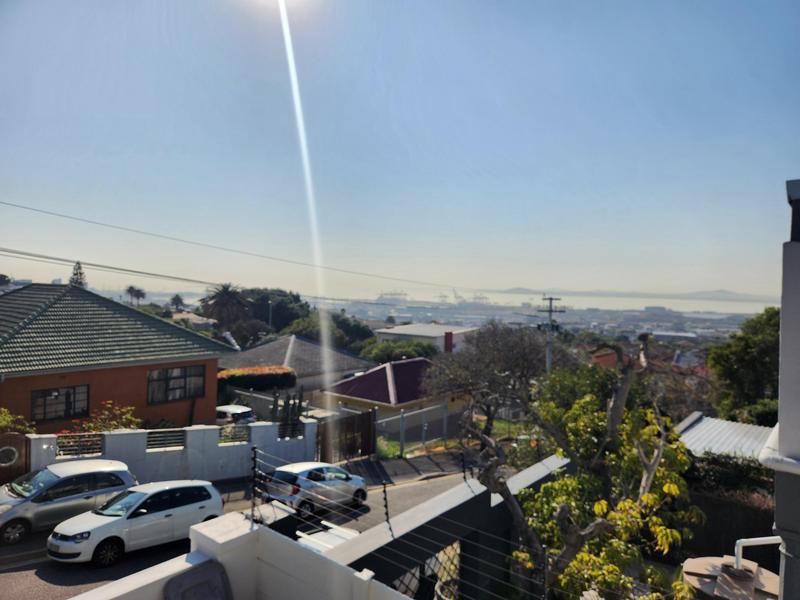 To Let 4 Bedroom Property for Rent in University Estate Western Cape